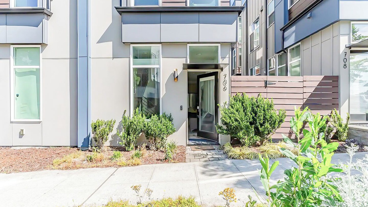 Photo of Outdoor in East Queen Anne