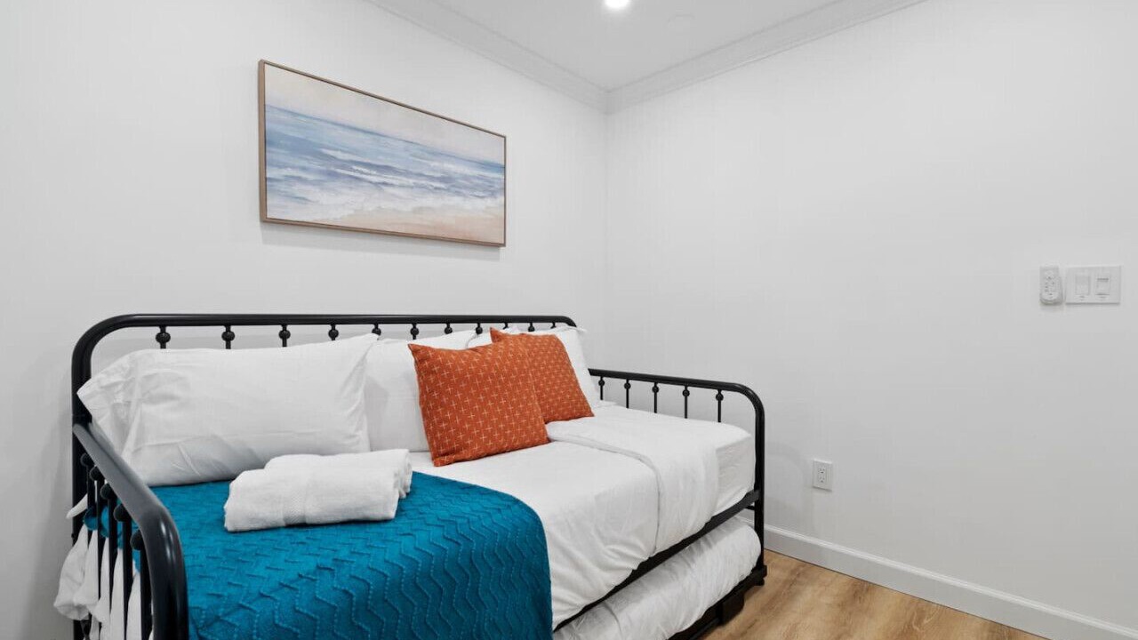 Photo of Bedroom in Tropic Palms