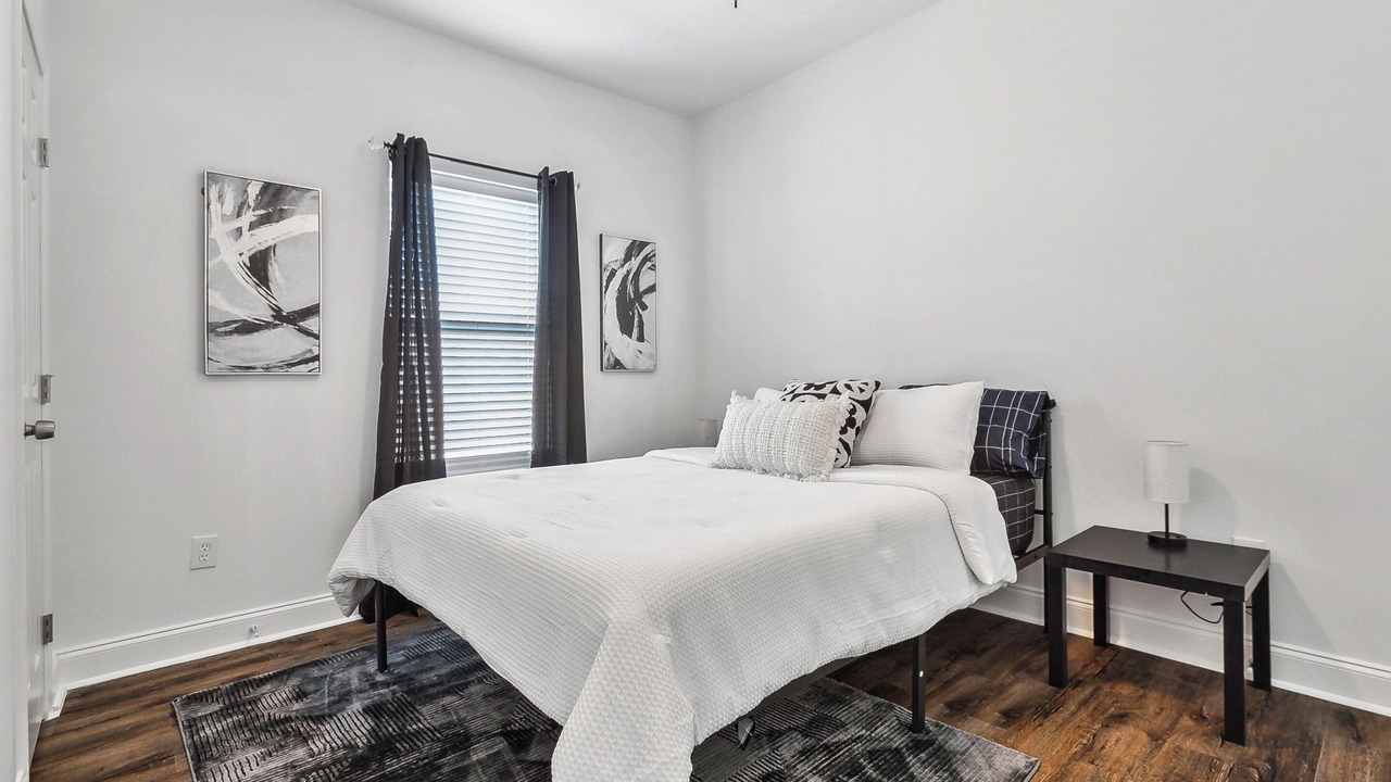 Photo of Bedroom in Marlyville - Fontainebleau