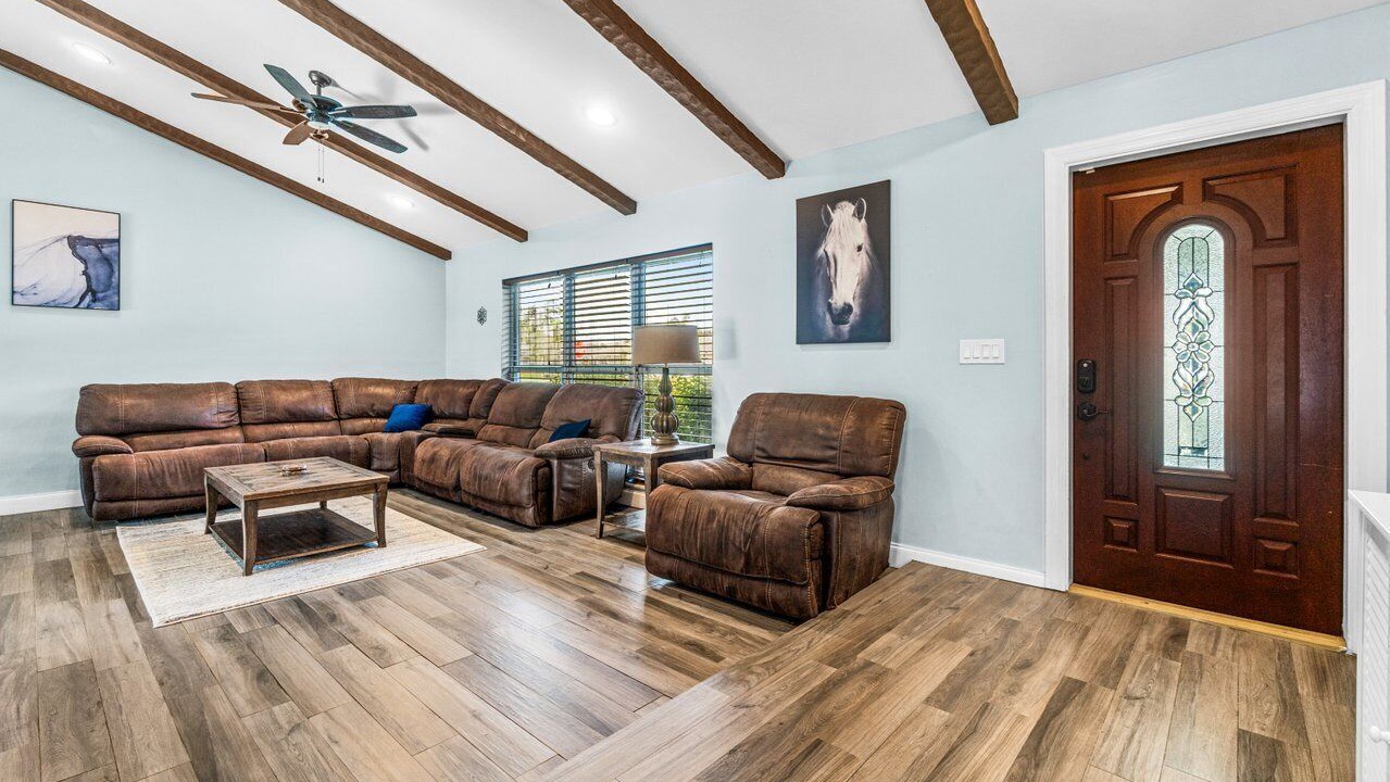 Photo of Livingroom in Wellington
