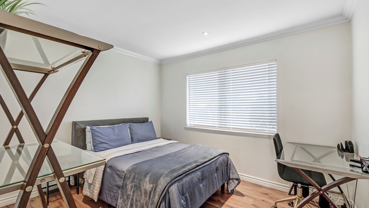 Photo of Bedroom in Northeast Anaheim