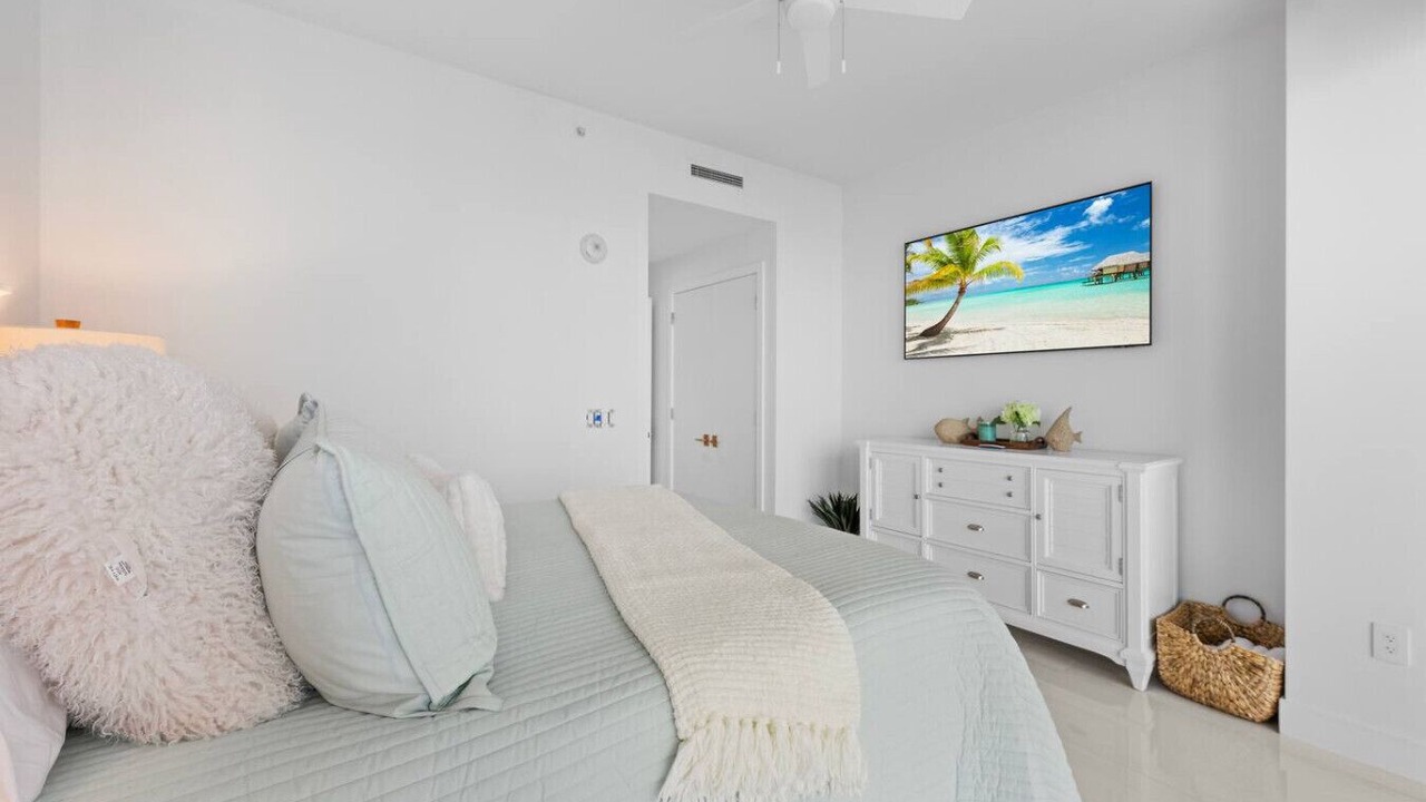 Photo of Bedroom in Singer Island