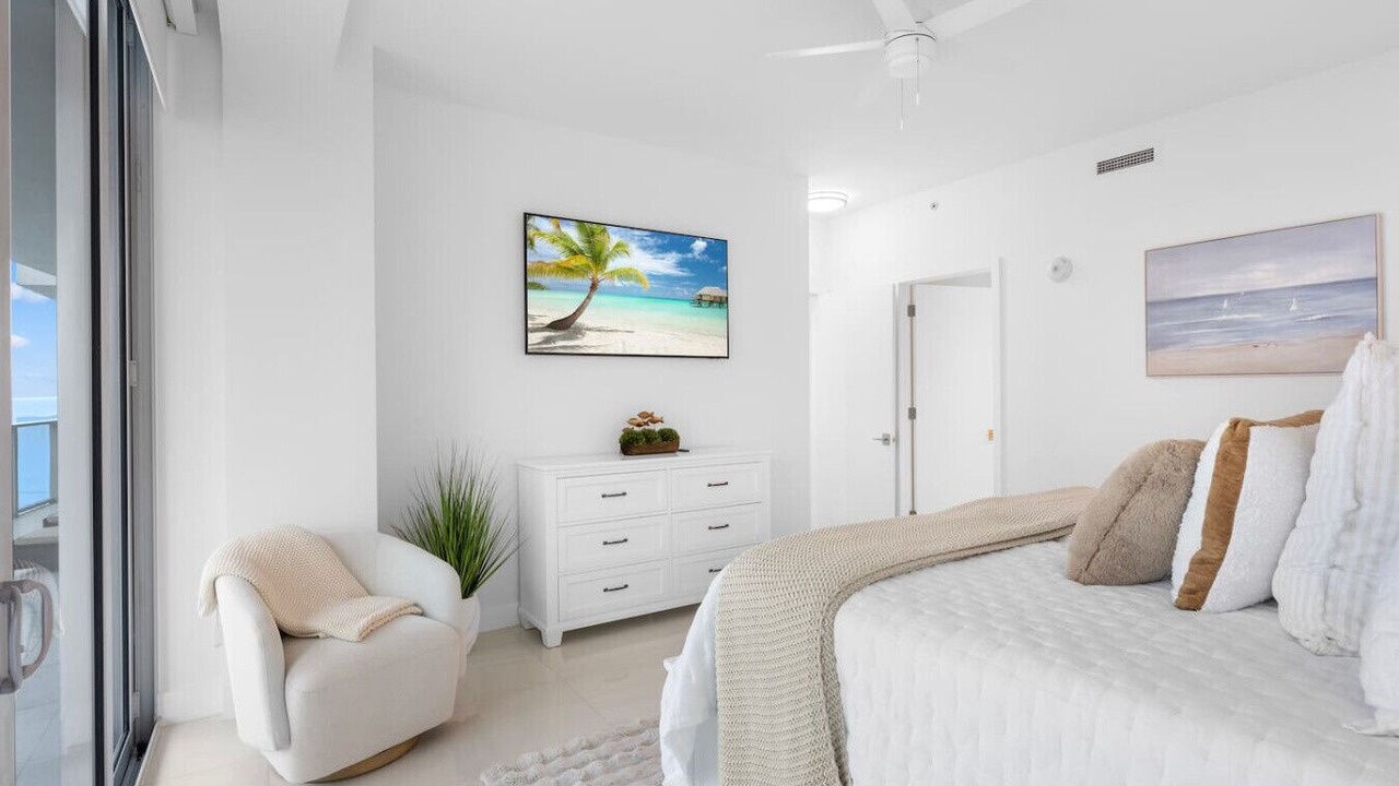 Photo of Bedroom in Singer Island