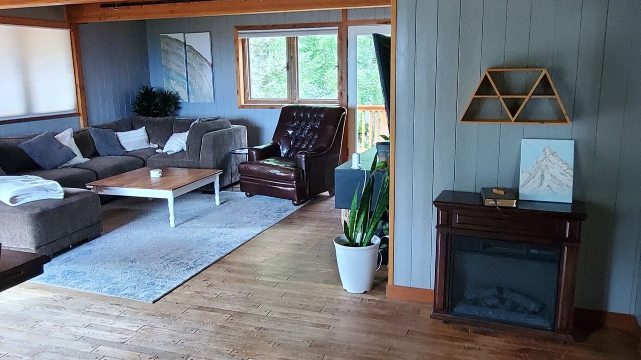 Photo of Livingroom in Huffman - O' Malley