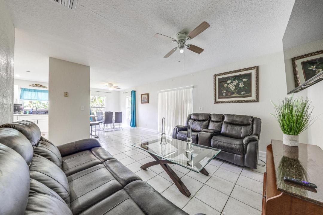 Photo of Others in Lake Worth Corridor