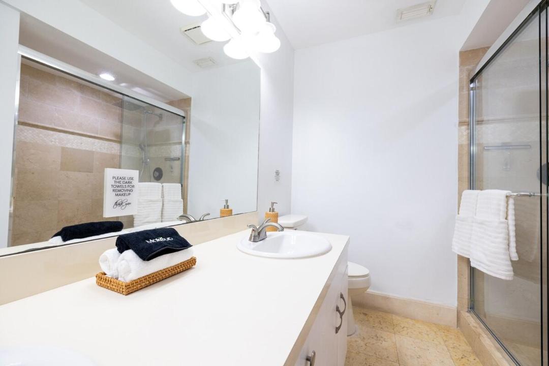 Photo of Bathroom in Lake Worth