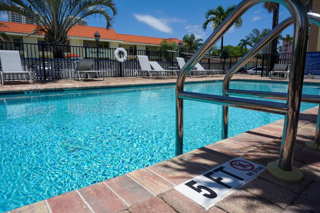 Photo of Others in Palm Beach Shores
