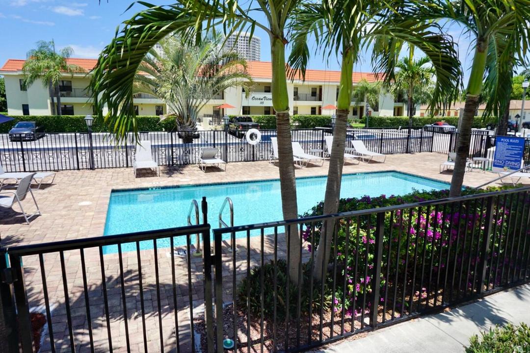 Photo of Others in Palm Beach Shores