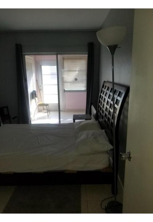 Photo of Bedroom in Lake Worth Corridor