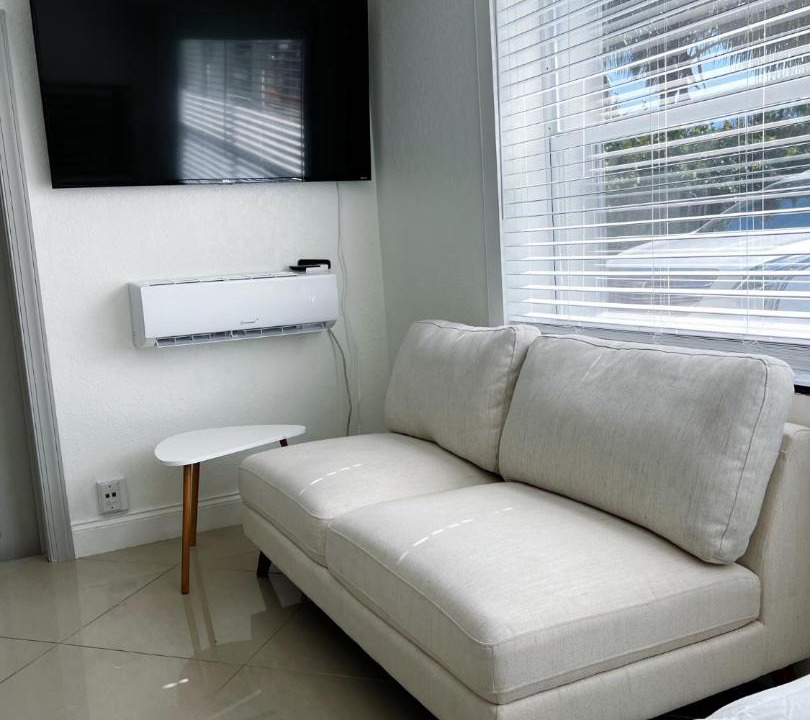Photo of Livingroom in Lake Worth
