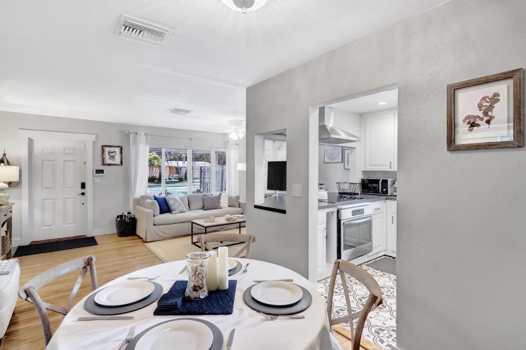 Photo of Others in Southside