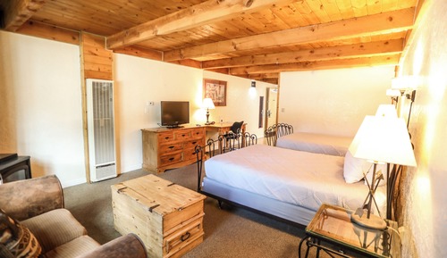 Double Queen Room