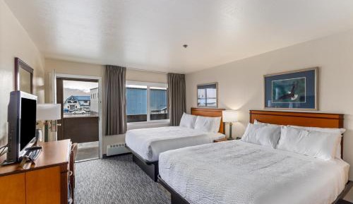 Standard Queen 2 beds (Motel Style) 