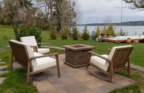 Kingston House | Waterview Estate: Luxurious 6 Bd/7 BA | Savvy VRM