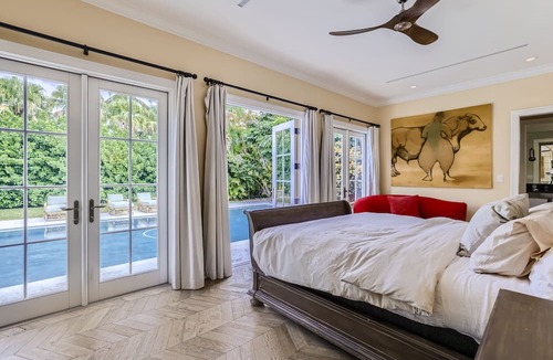 Palm Beach - West Palm Beach House | Fatio desigend 5 bd/6.5 ba Estate | Private Pool | Beach acccess | Quiet North End